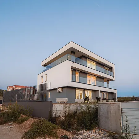 Ive * Sveti Petar (Zadar)