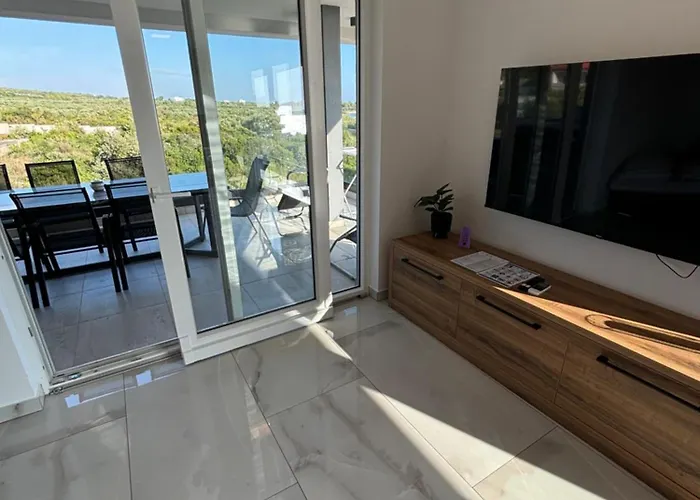 Ive By Belmont Realty Sveti Petar (Zadar)