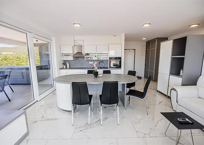 Ive By Belmont Realty Sveti Petar (Zadar)
