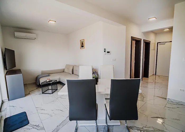 Ive By Belmont Realty Sveti Petar (Zadar)
