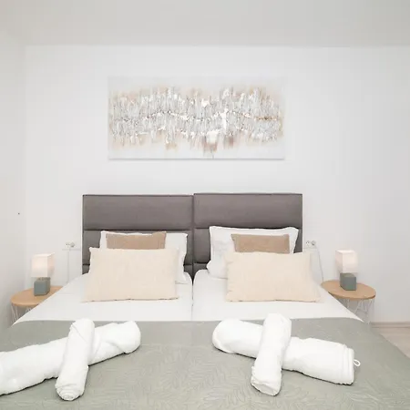 Ive By Belmont Realty Sveti Petar (Zadar)