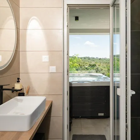Ive By Belmont Realty Apartment Sveti Petar (Zadar)