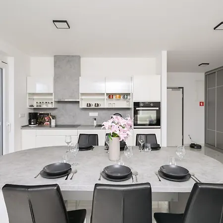 Ive By Belmont Realty Apartment Sveti Petar (Zadar)